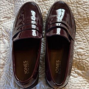 Jones New York women’s Deep Burgundy Slip-On Lug Loafers